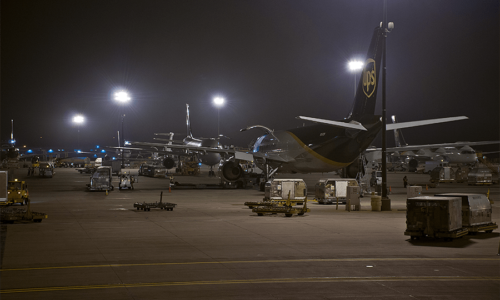 ups cargo carrier plane backside